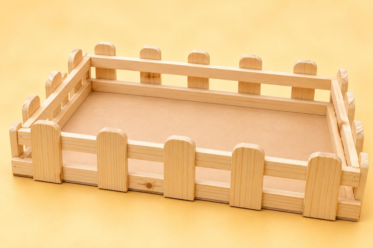 PINEWOOD TRAY