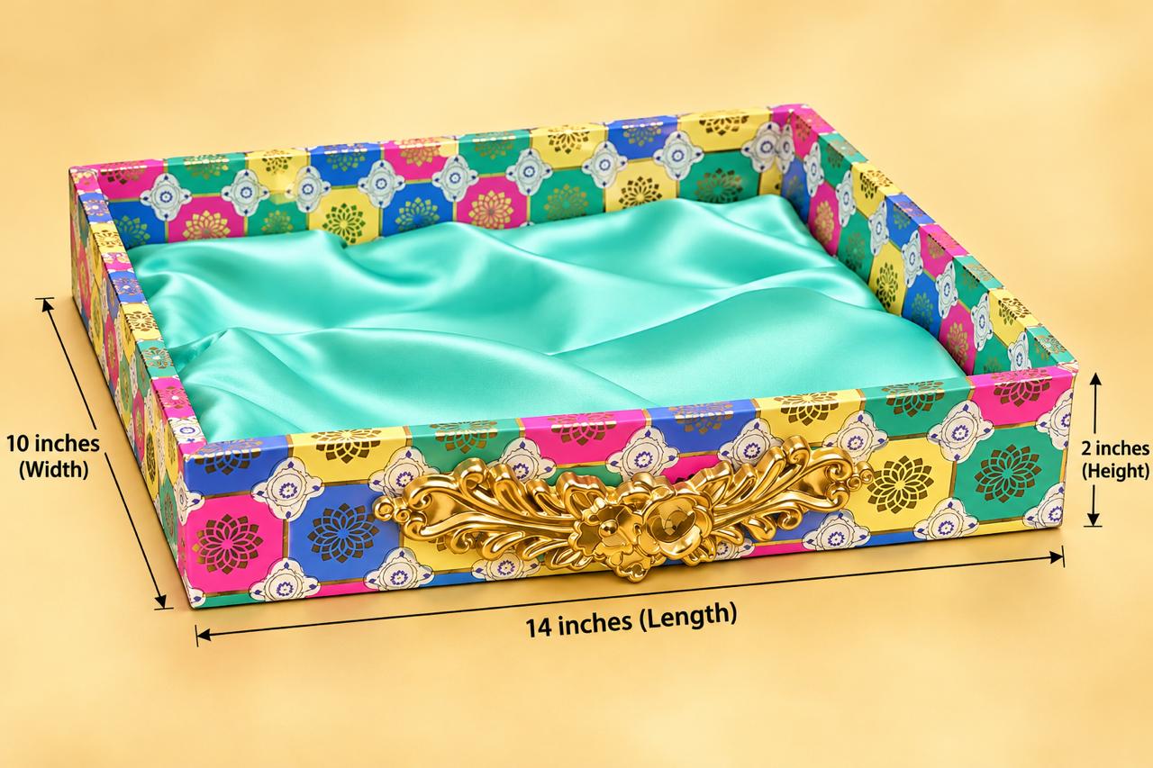 MULTICOLOUR TRAY WITH FANCY HANDLE